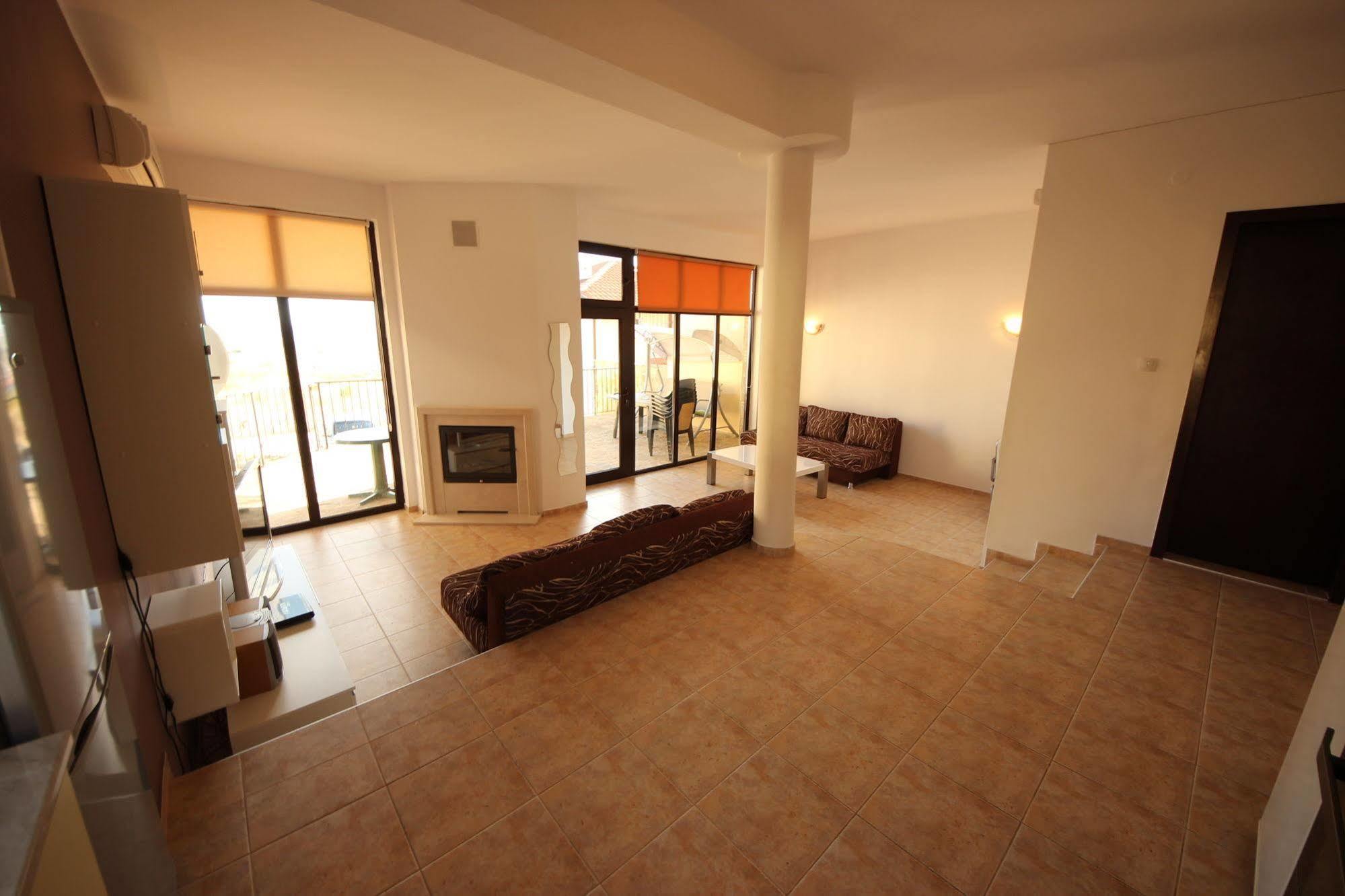 Menada Sunny Hill Villa Kosharitsa Εξωτερικό φωτογραφία
