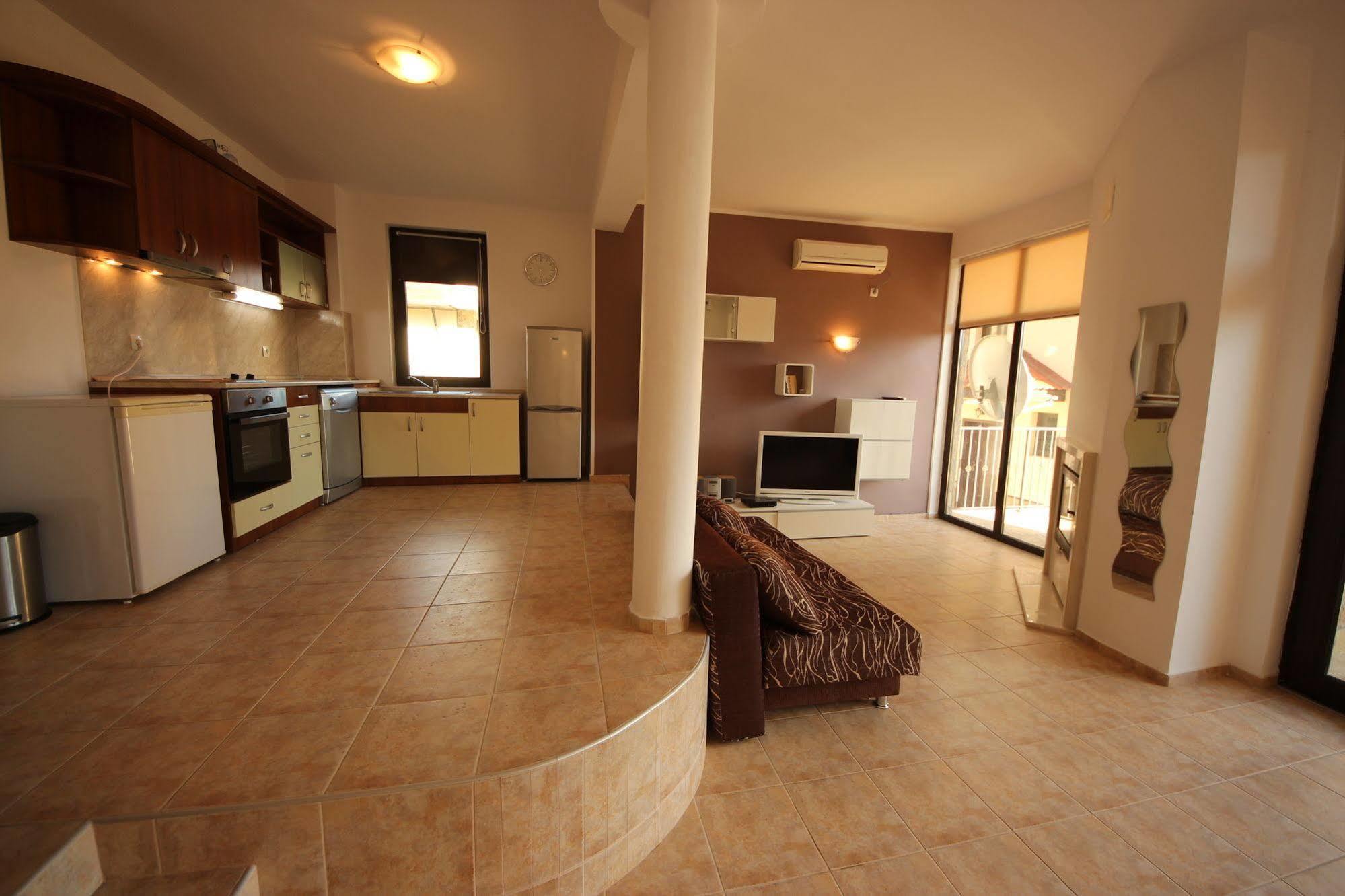 Menada Sunny Hill Villa Kosharitsa Εξωτερικό φωτογραφία